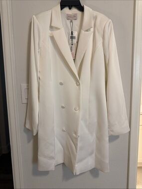 Adelyn Rae White Double-Breasted Wedding Blazer Dress